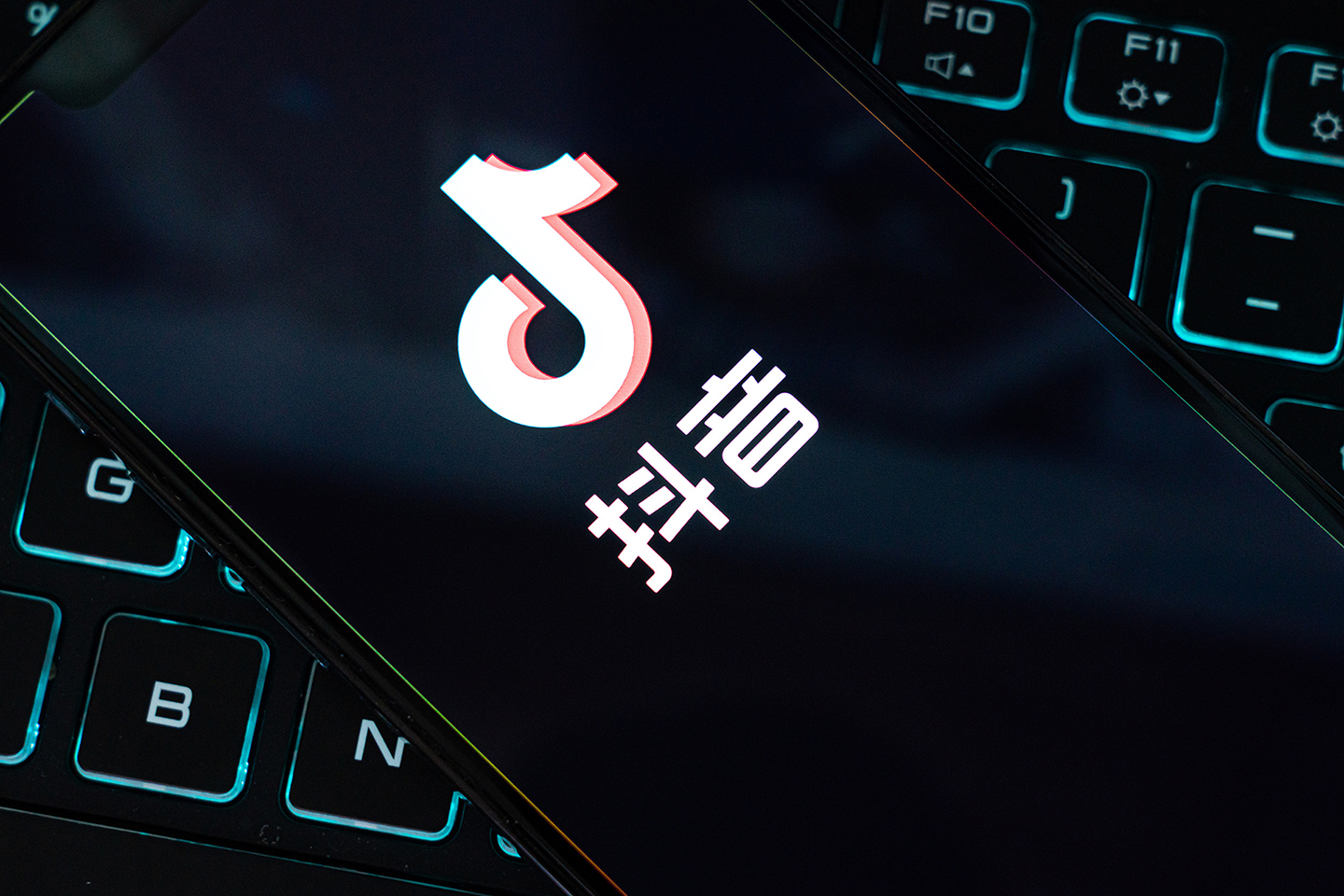 抖音怎么發(fā)布視頻播放量高秘訣：發(fā)布技巧助漲粉！