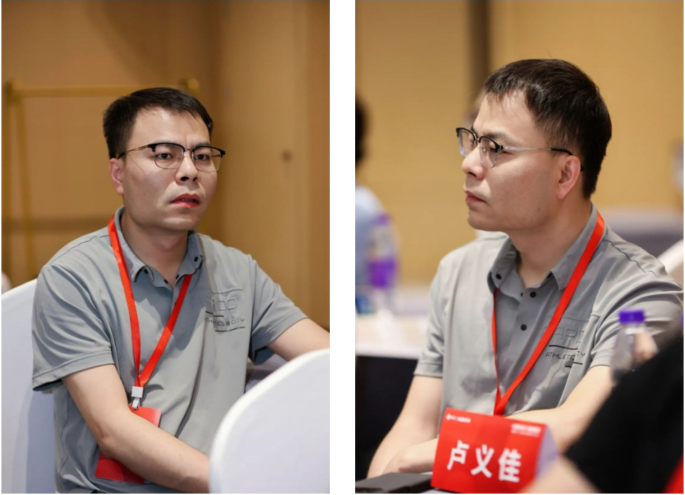 盧佳研學(xué)聽(tīng)課.jpg